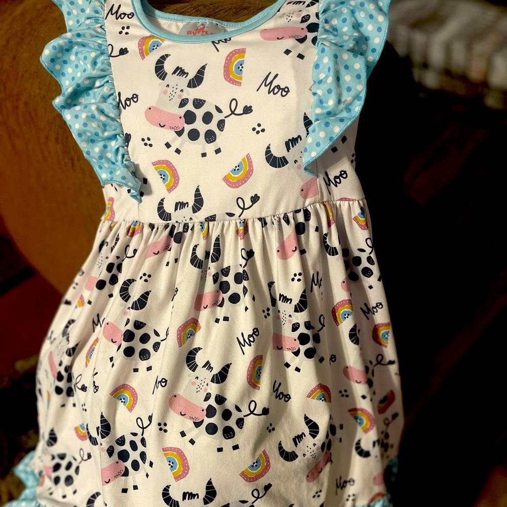 Girls sleeveless dress